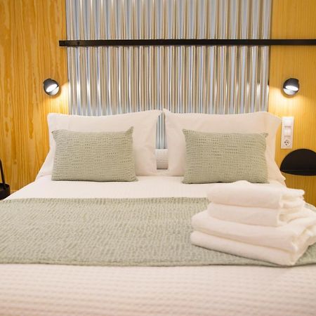 Kalidas Hostel Suites 칼다스 데 레이스 외부 사진