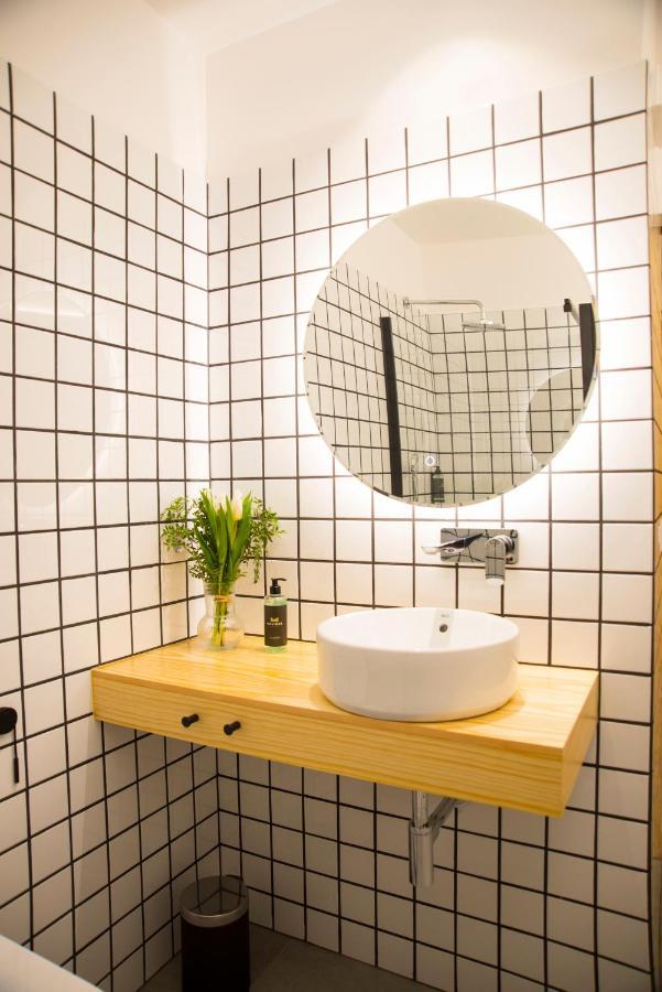 Kalidas Hostel Suites 칼다스 데 레이스 외부 사진